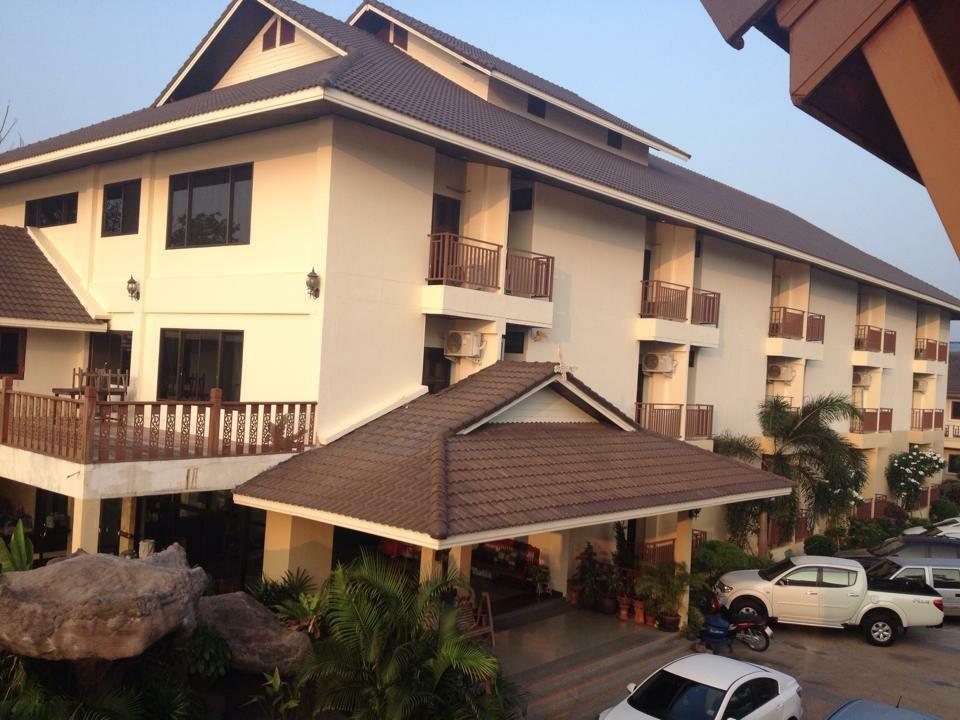 Huaymuang Apartment Ubon Ratchathani Exterior foto