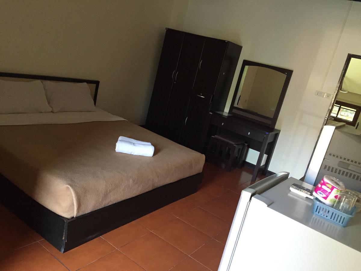 Huaymuang Apartment Ubon Ratchathani Exterior foto